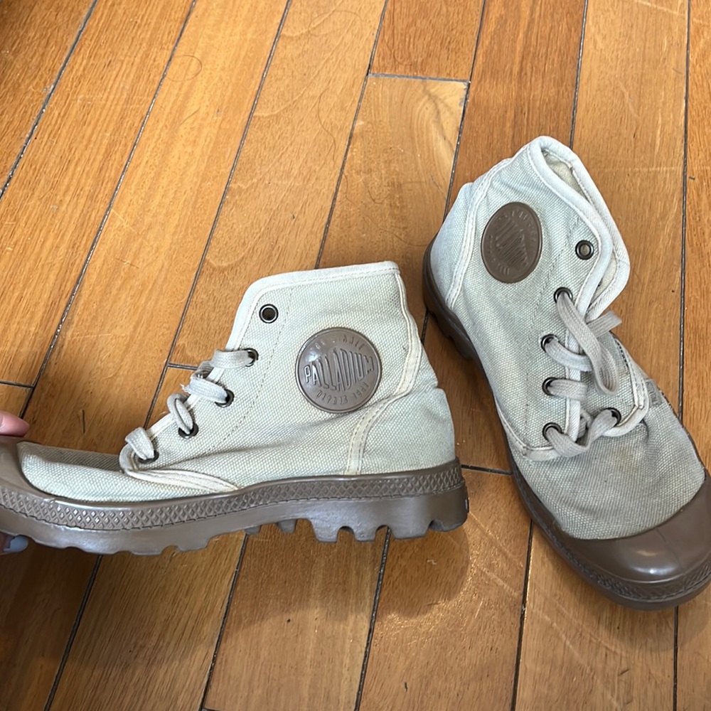 Palladium Sneakers